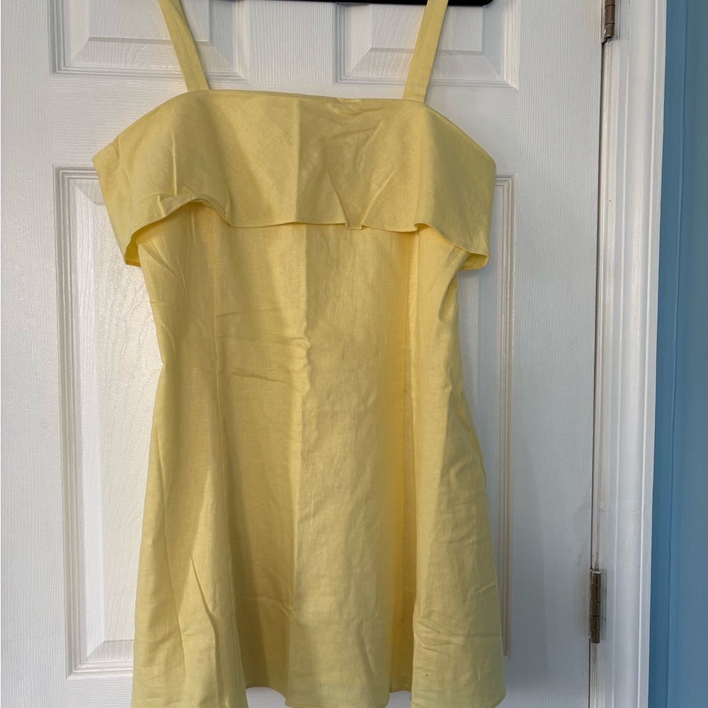 Banana Republic Light Yellow Shift Dress